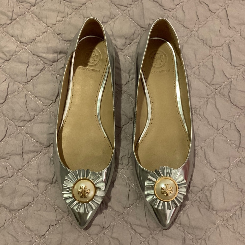 Tory Burch Melody Flat Dress Mirror Metallic size 6